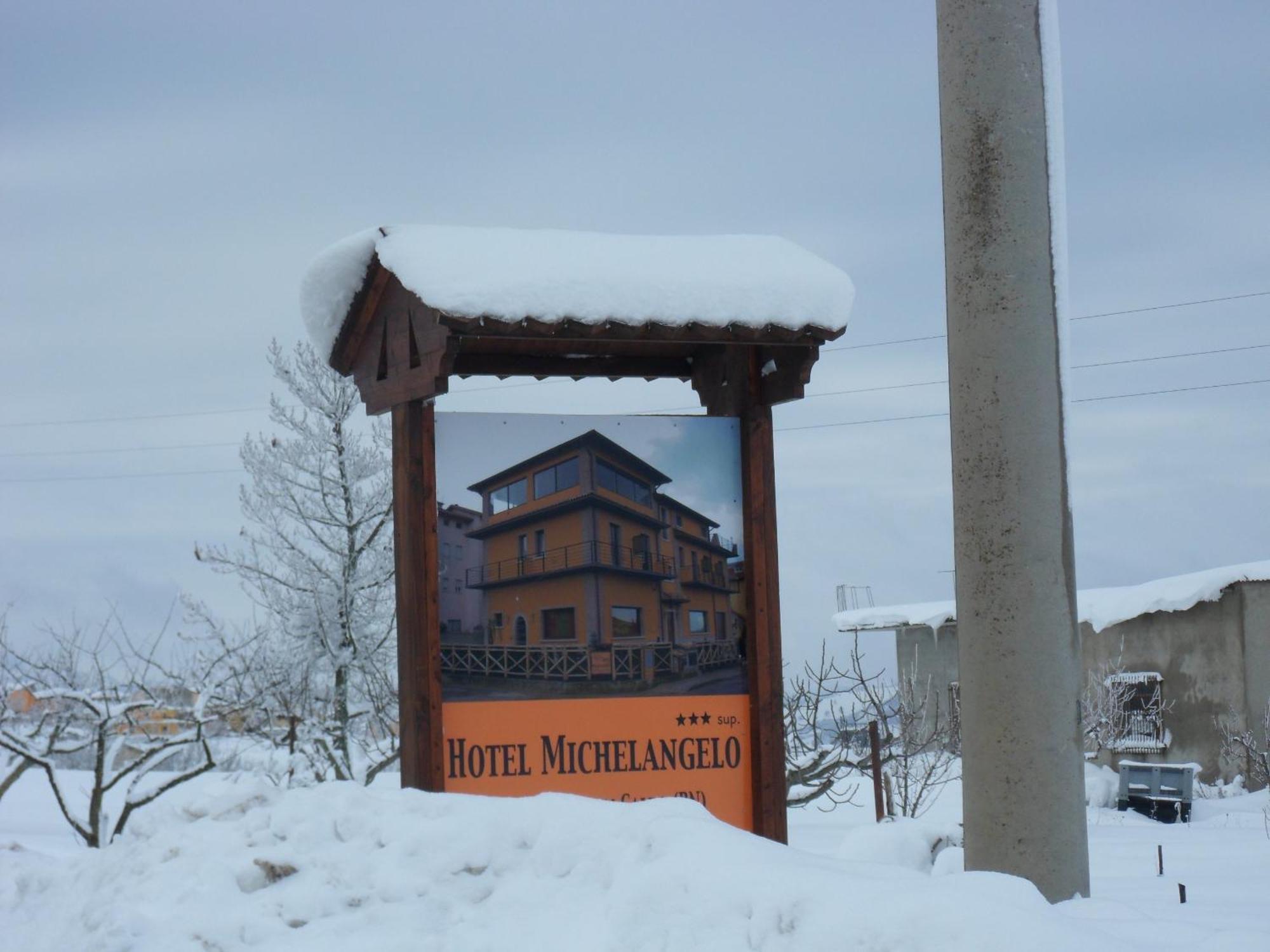 Hotel Michelangelo San Bartolomeo in Galdo Экстерьер фото